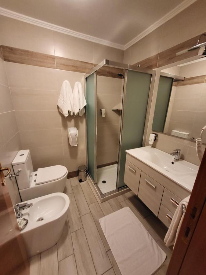 Hotel Lenotel Ngoại thất bức ảnh