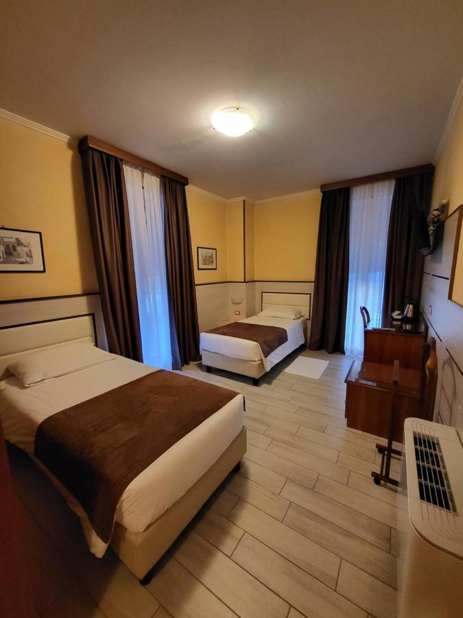 Hotel Lenotel Ngoại thất bức ảnh